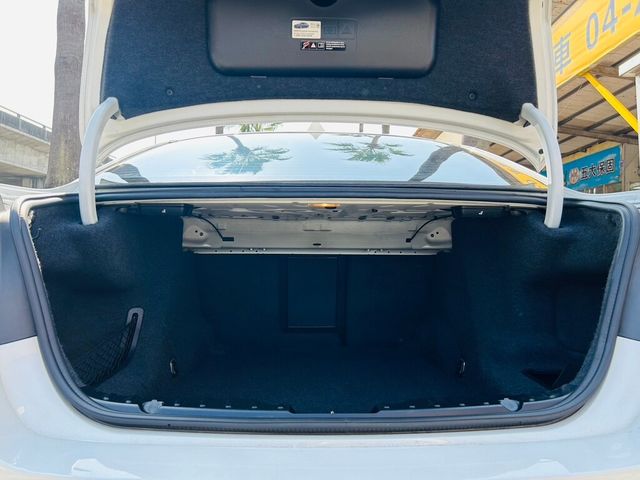 BMW寶馬 528I  第17張相片