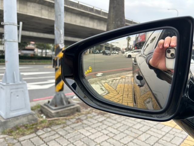LEXUS凌志 LS350  第7張相片