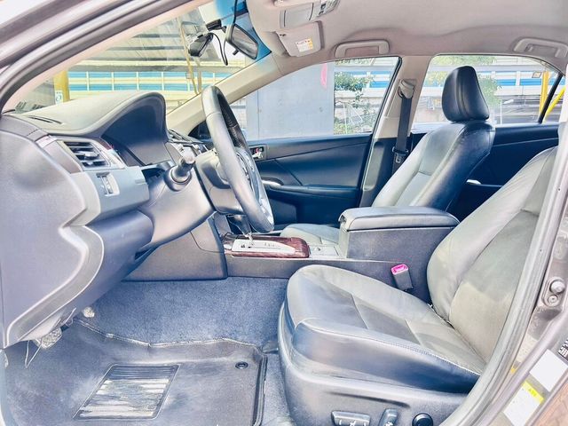TOYOTA豐田 CAMRY HYBRID  第3張相片