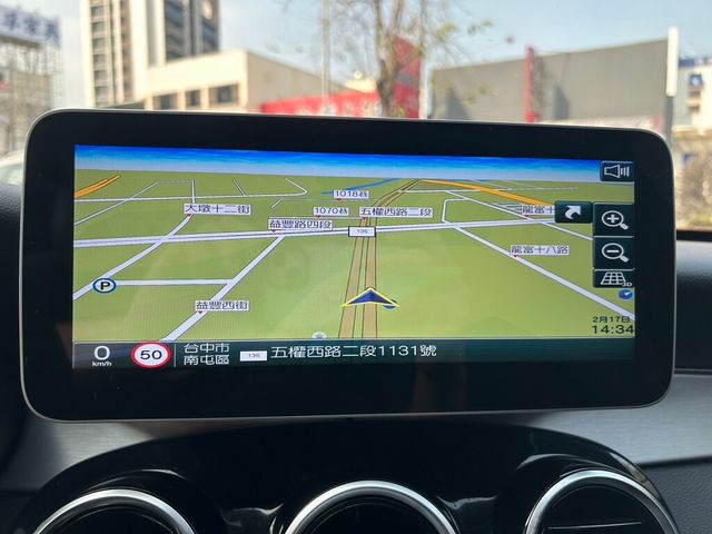M-BENZ賓士 C200  第7張相片