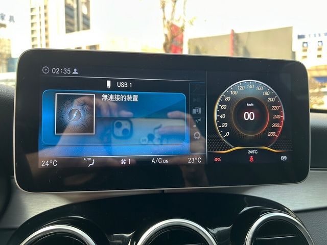 M-BENZ賓士 C200  第9張相片