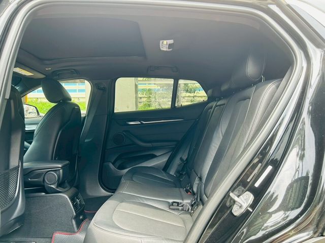 BMW寶馬 X2  第11張相片