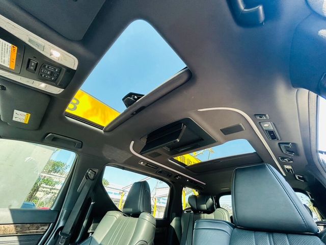 TOYOTA豐田 ALPHARD  第17張相片