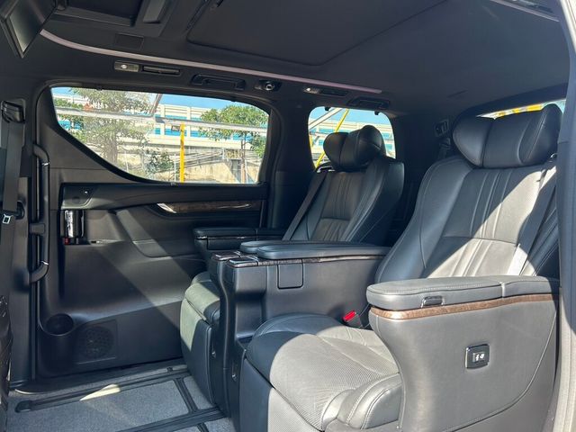 TOYOTA豐田 ALPHARD  第27張相片