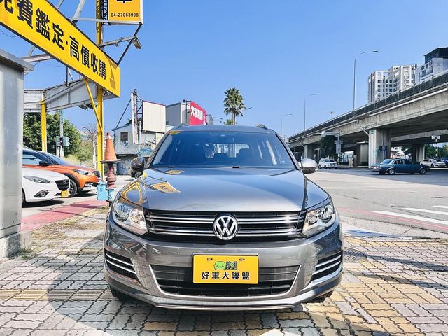 VOLKSWAGEN福斯 TIGUAN  第3張相片
