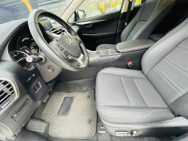LEXUS凌志 NX200  第5張相片