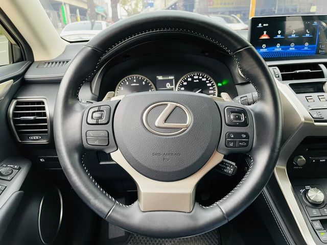 LEXUS凌志 NX200  第6張相片