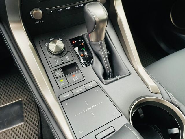 LEXUS凌志 NX200  第10張相片