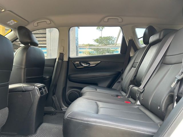NISSAN日產 X-TRAIL  第10張相片