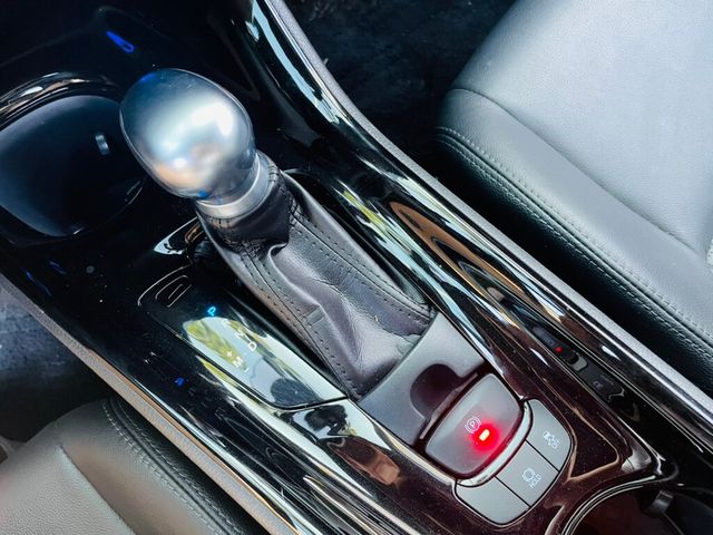 TOYOTA豐田 C-HR  第8張相片