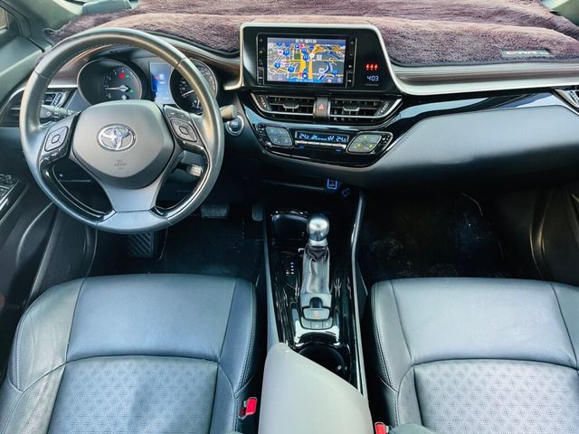 TOYOTA豐田 C-HR  第9張相片