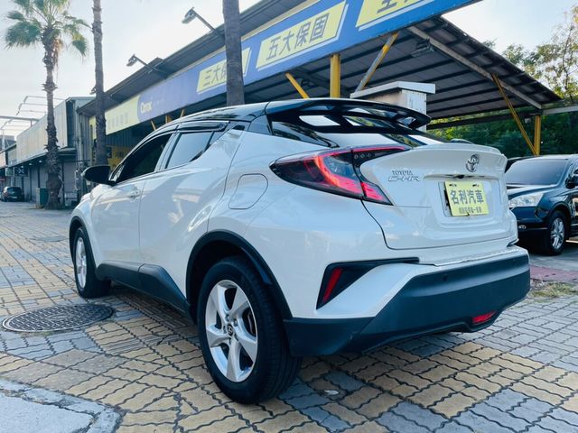 TOYOTA豐田 C-HR  第12張相片