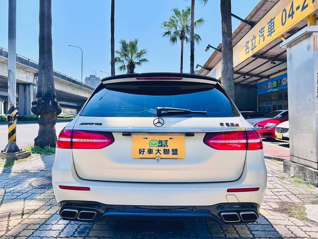 M-BENZ賓士 E63 S AMG  第19張相片