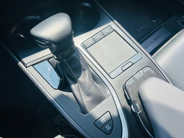 LEXUS凌志 UX250H  第9張相片