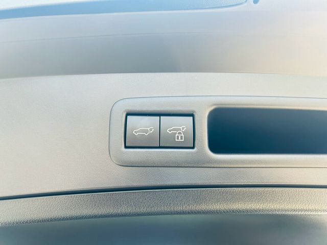 LEXUS凌志 UX250H  第15張相片