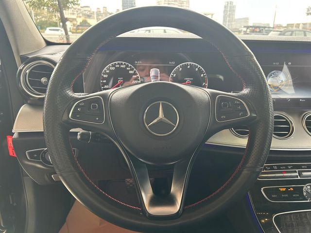 M-BENZ賓士 E200  第4張相片