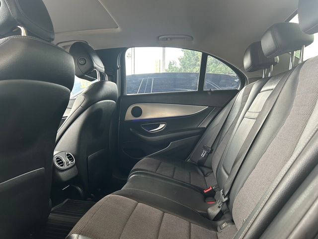 M-BENZ賓士 E200  第16張相片