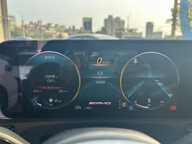 M-BENZ賓士 A45 AMG  第5張相片
