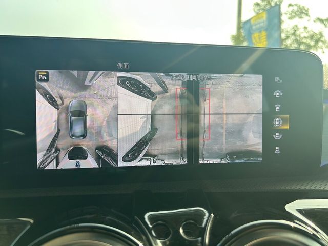 M-BENZ賓士 A45 AMG  第7張相片