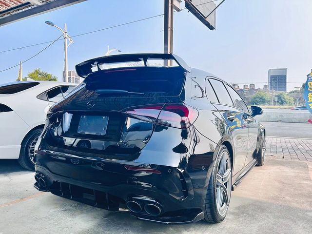 M-BENZ賓士 A45 AMG  第16張相片