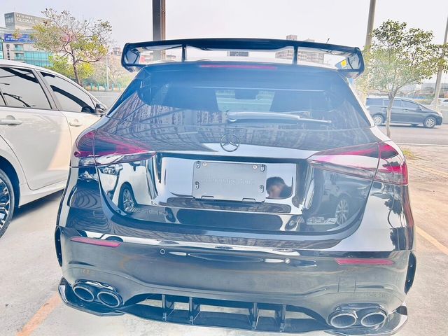 M-BENZ賓士 A45 AMG  第17張相片