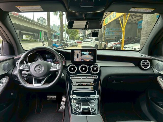 M-BENZ賓士 GLC43 AMG COUPE  第13張相片