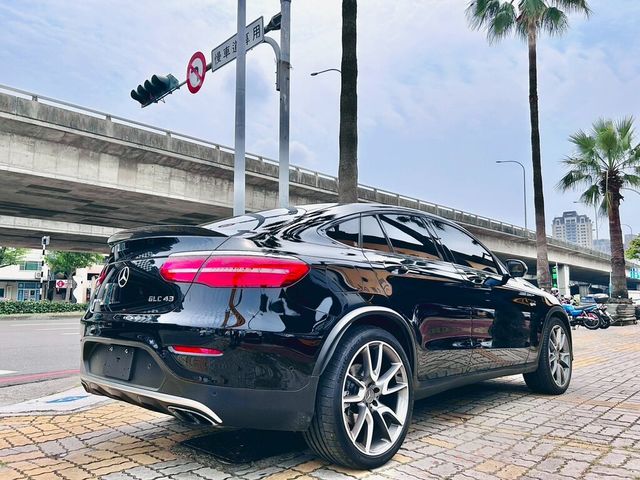 M-BENZ賓士 GLC43 AMG COUPE  第20張相片