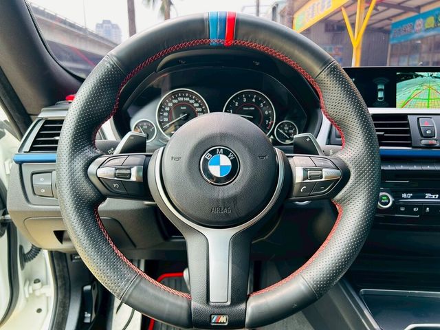 BMW寶馬 328I GT  第4張相片