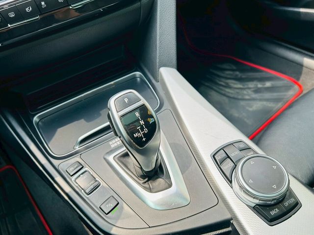 BMW寶馬 328I GT  第10張相片