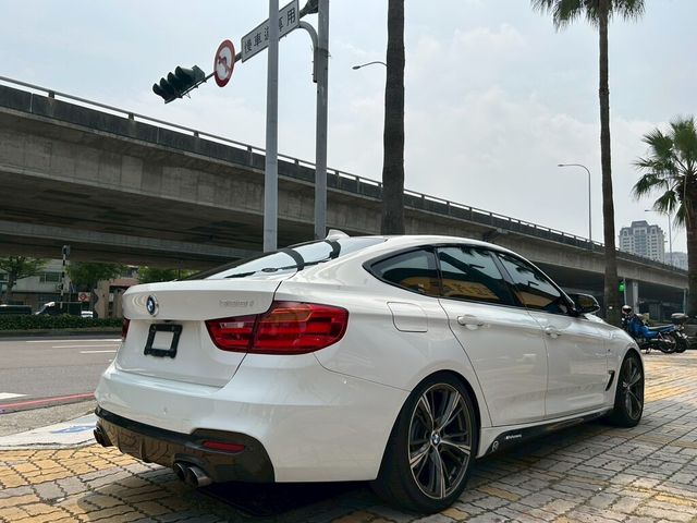 BMW寶馬 328I GT  第20張相片