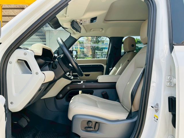 LAND ROVER路華 DEFENDER  第3張相片