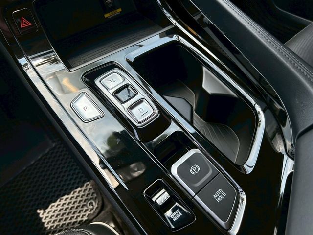 HYUNDAI現代 CUSTIN  第10張相片