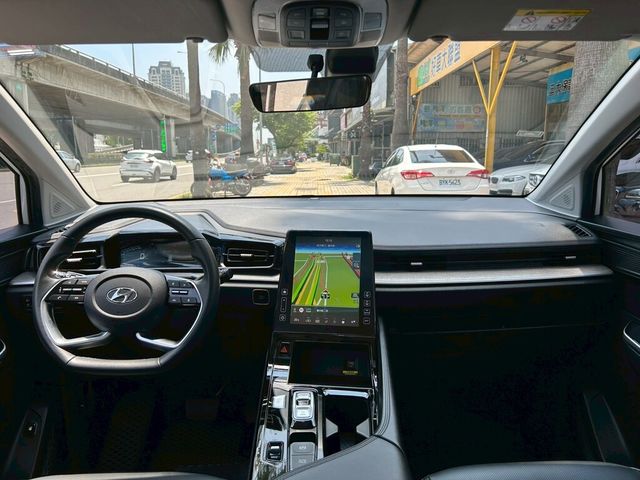 HYUNDAI現代 CUSTIN  第13張相片