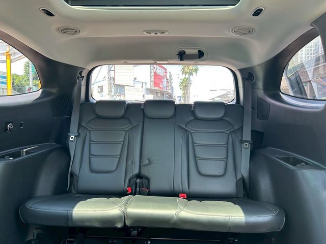 HYUNDAI現代 CUSTIN  第16張相片
