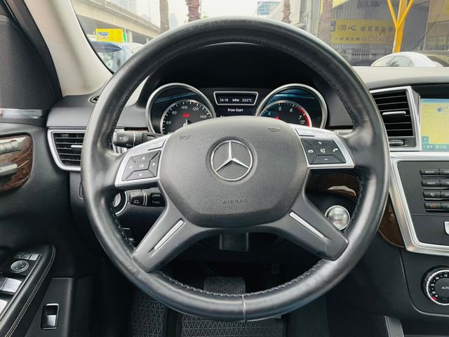 M-BENZ賓士 ML350  第4張相片