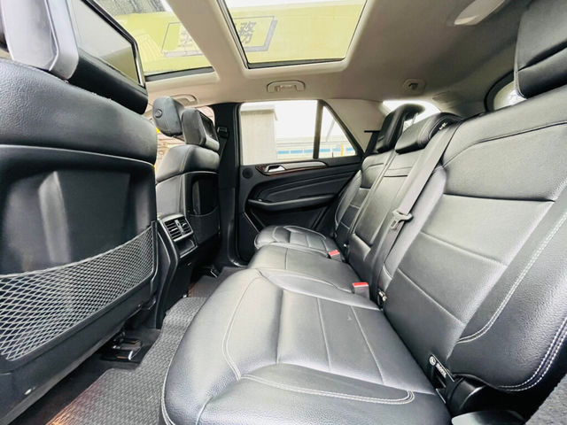 M-BENZ賓士 ML350  第9張相片