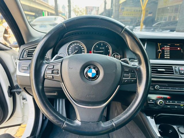 BMW寶馬 520D  第4張相片