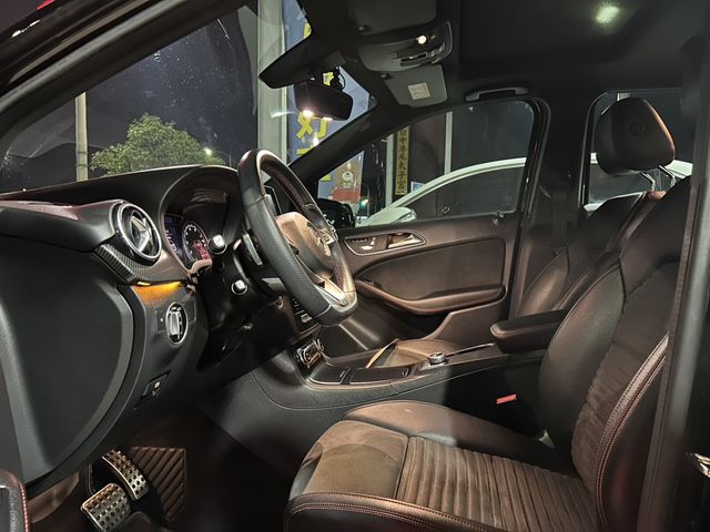 M-BENZ賓士 B200  第3張相片