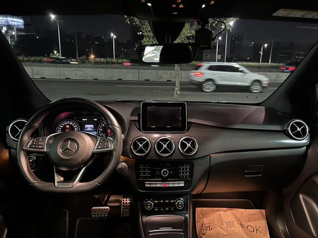 M-BENZ賓士 B200  第7張相片