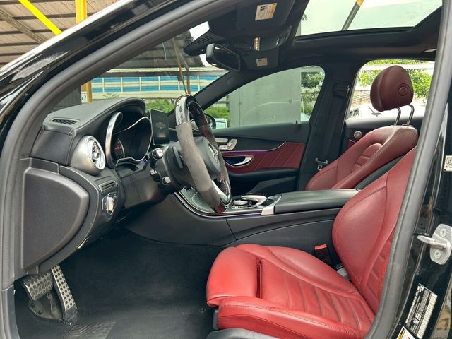 M-BENZ賓士 C300  第3張相片