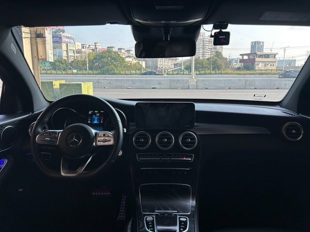 M-BENZ賓士 GLC300 AMG COUPE  第15張相片