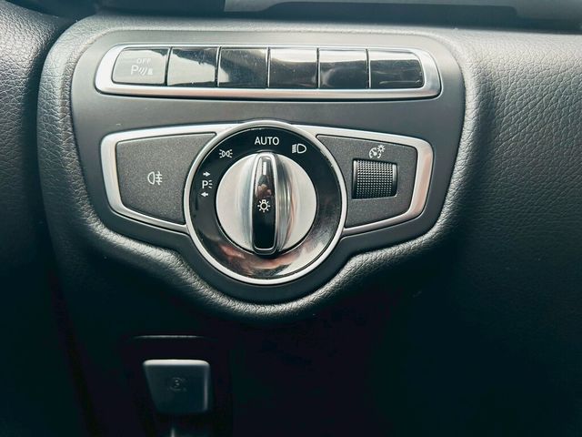 M-BENZ賓士 V250 D  第9張相片
