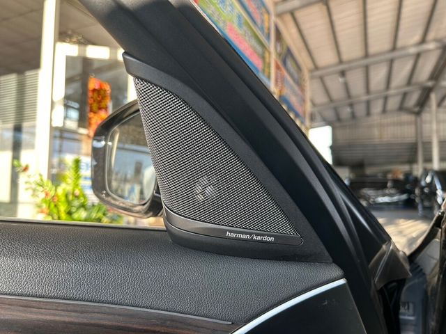 BMW寶馬 520I  第10張相片
