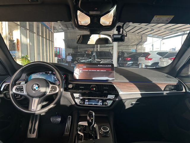 BMW寶馬 520I  第13張相片
