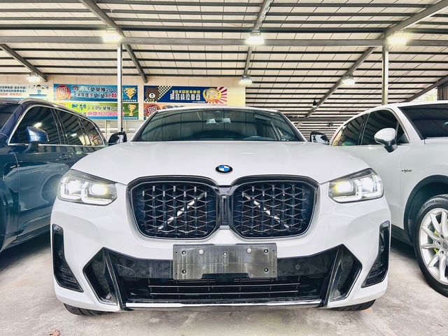 BMW寶馬 X4 XDRIVE30I  第2張相片
