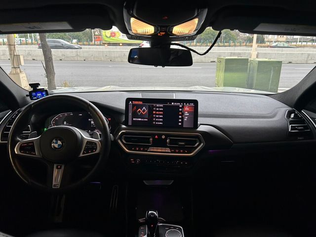 BMW寶馬 X4 XDRIVE30I  第12張相片