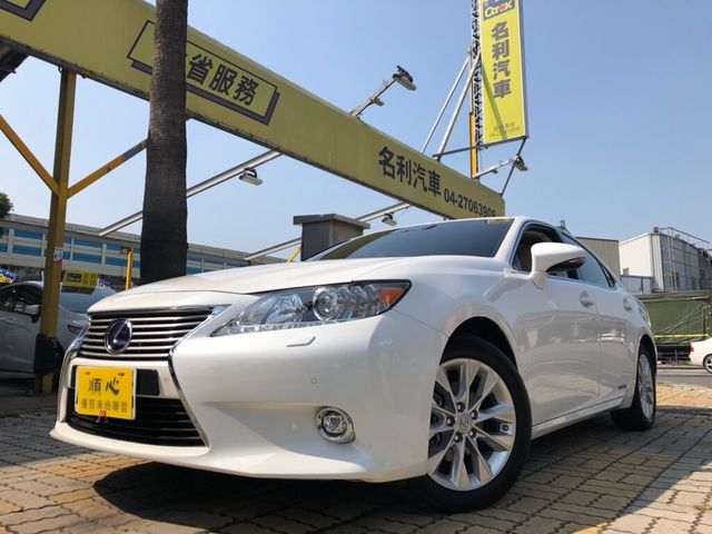 LEXUS凌志 ES300H  第1張相片