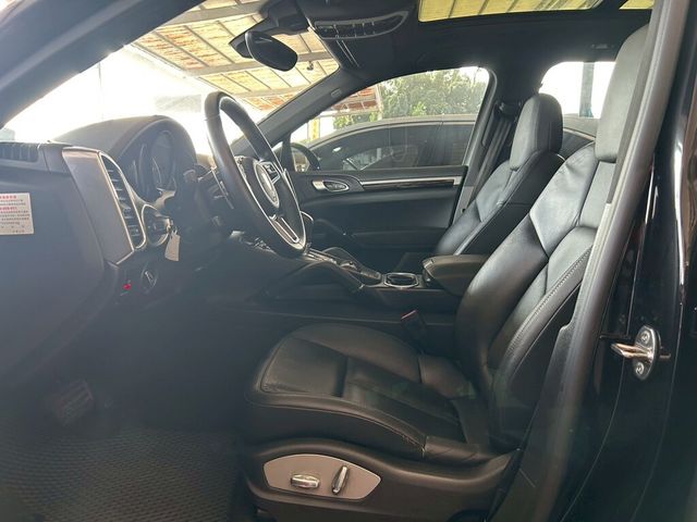 PORSCHE保時捷 CAYENNE  第3張相片