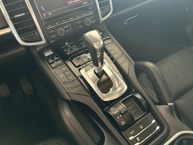 PORSCHE保時捷 CAYENNE  第6張相片