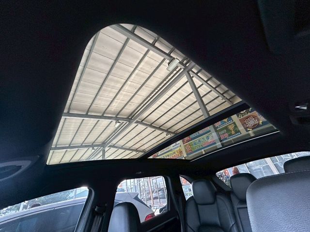 PORSCHE保時捷 CAYENNE  第8張相片